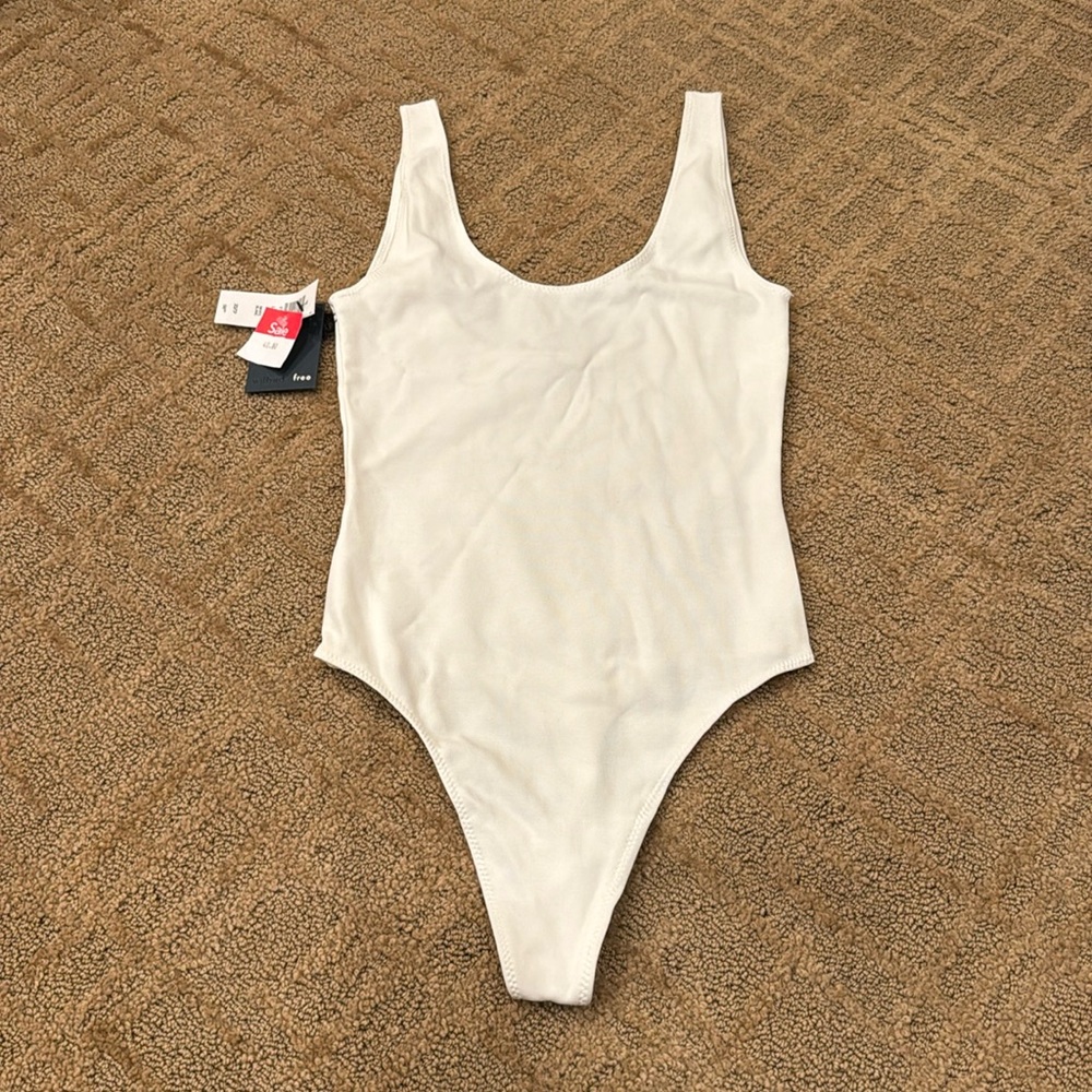 NWT Wilfred x Aritzia White Bodysuit